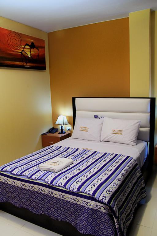 Villa Real Hotel & Suites Chiclayo Pokój zdjęcie